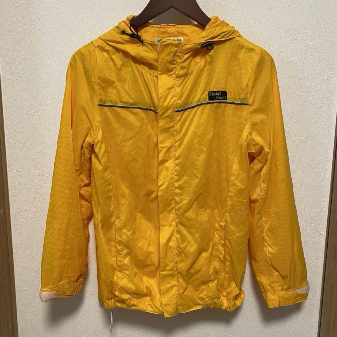 BEAMS(ビームス)のbeams heart ビームスハート ジャンパー 上着 フリーサイズ  黄色 レディースのジャケット/アウター(ナイロンジャケット)の商品写真