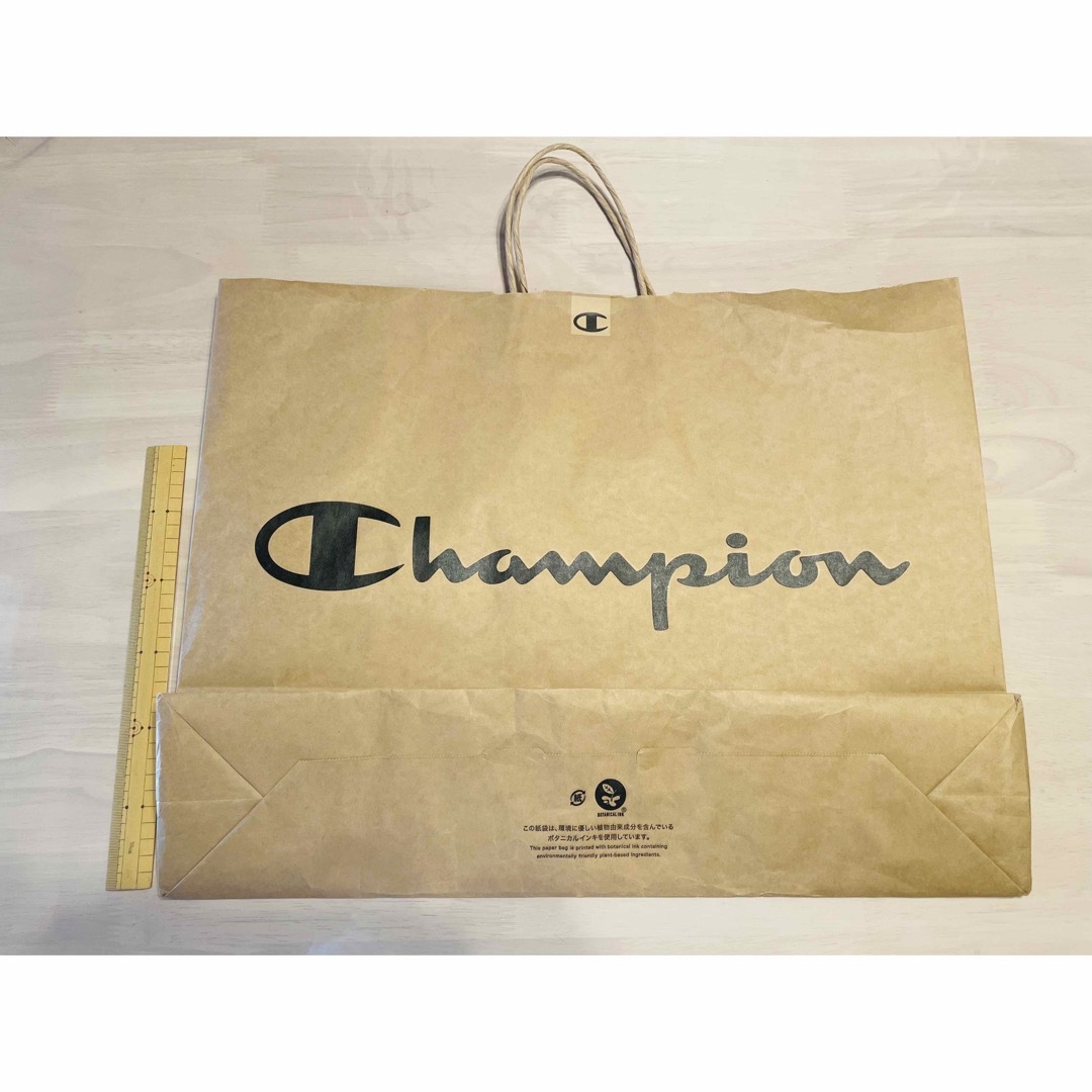 Champion(チャンピオン)のchampion チャンピオン ショップ袋 ショッパー 紙袋 手提げ 特大 レディースのバッグ(ショップ袋)の商品写真