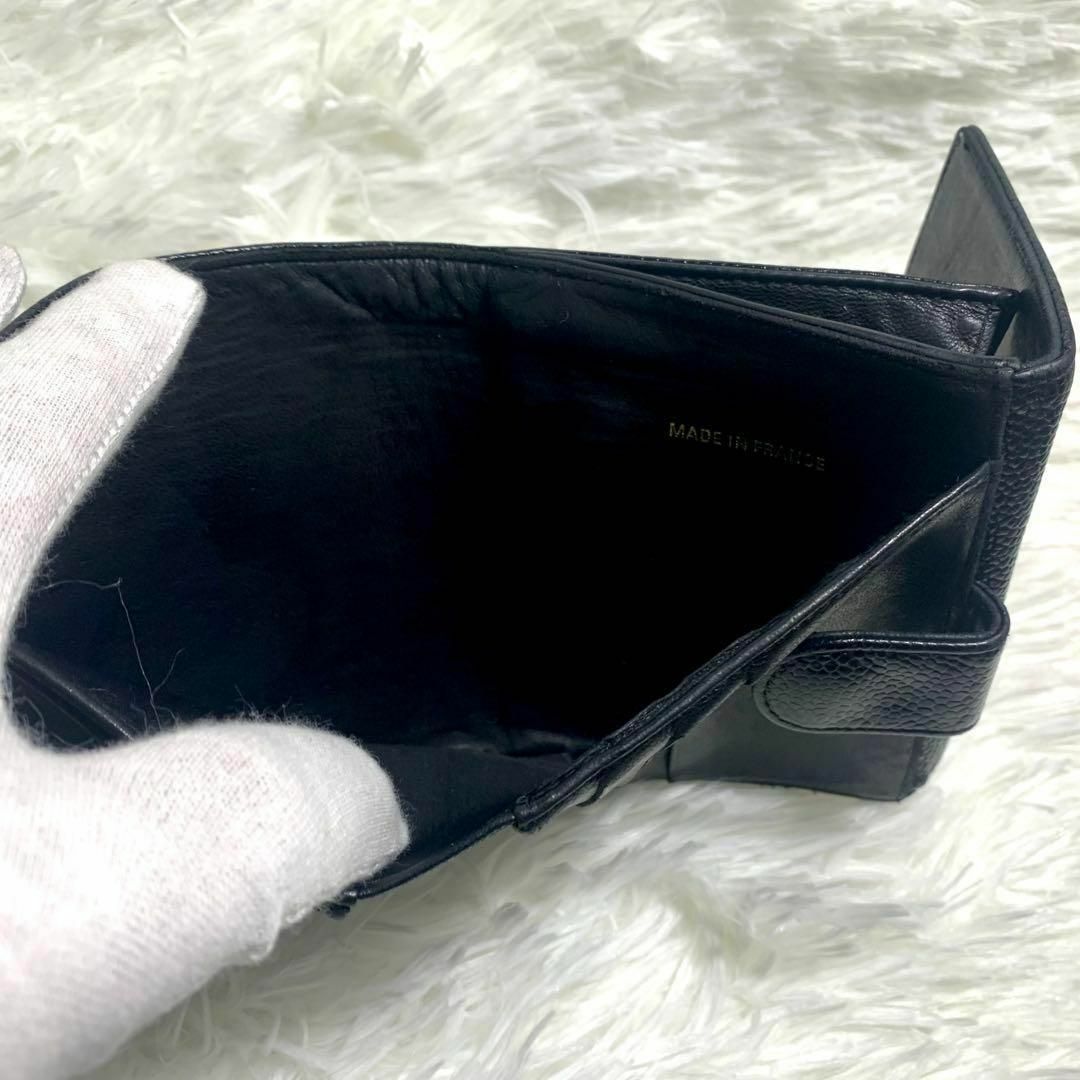 CHANEL(シャネル)のCHANEL シャネル　綺麗なキャビアスキン　コンパクト財布　ココマーク メンズのファッション小物(折り財布)の商品写真