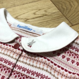 familiar - ファミリア 赤 ジャガード織 うさぎ刺繍 ロンパース ...