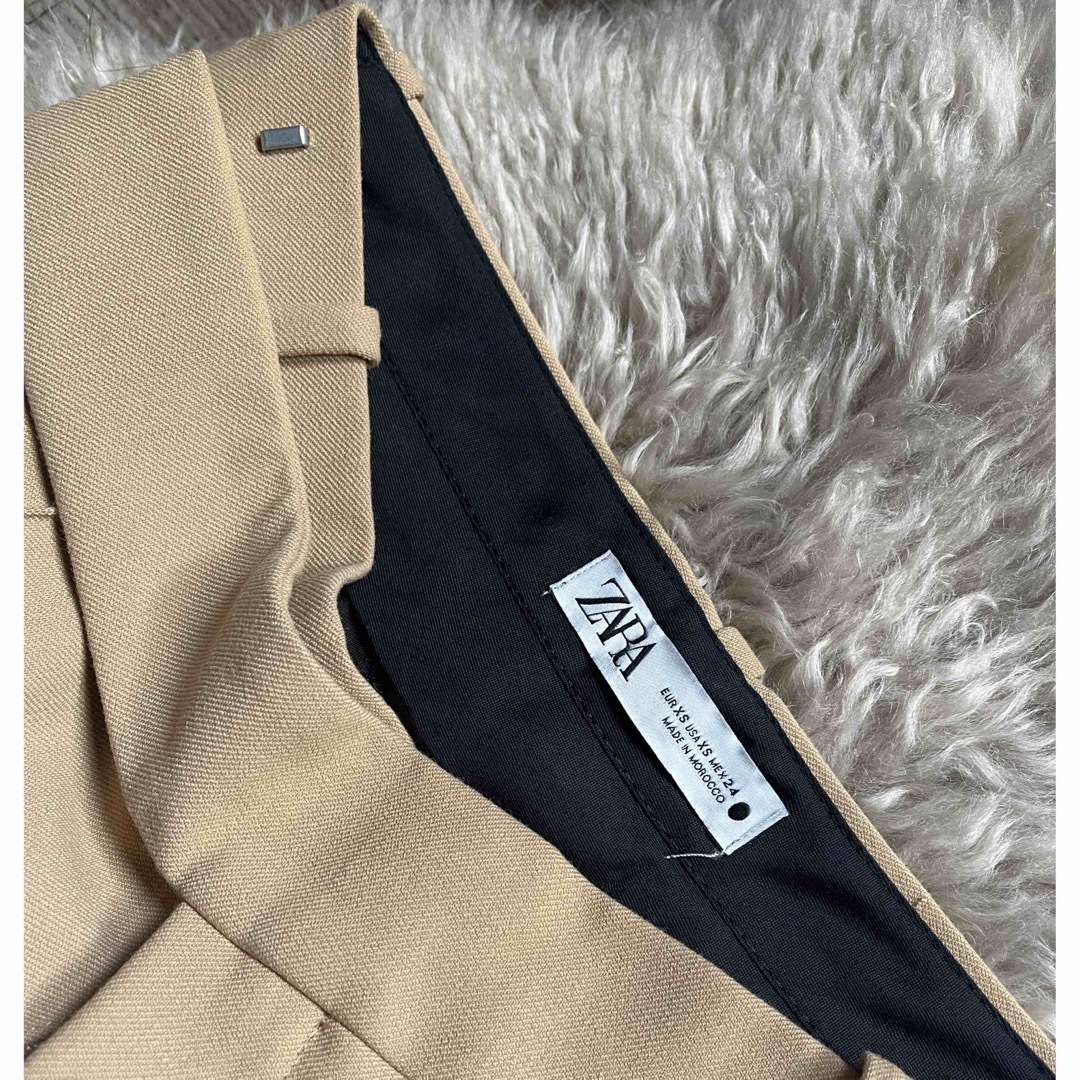 ZARA セットアップ XS ベージュ ZARA セットアップ XS ベージュ