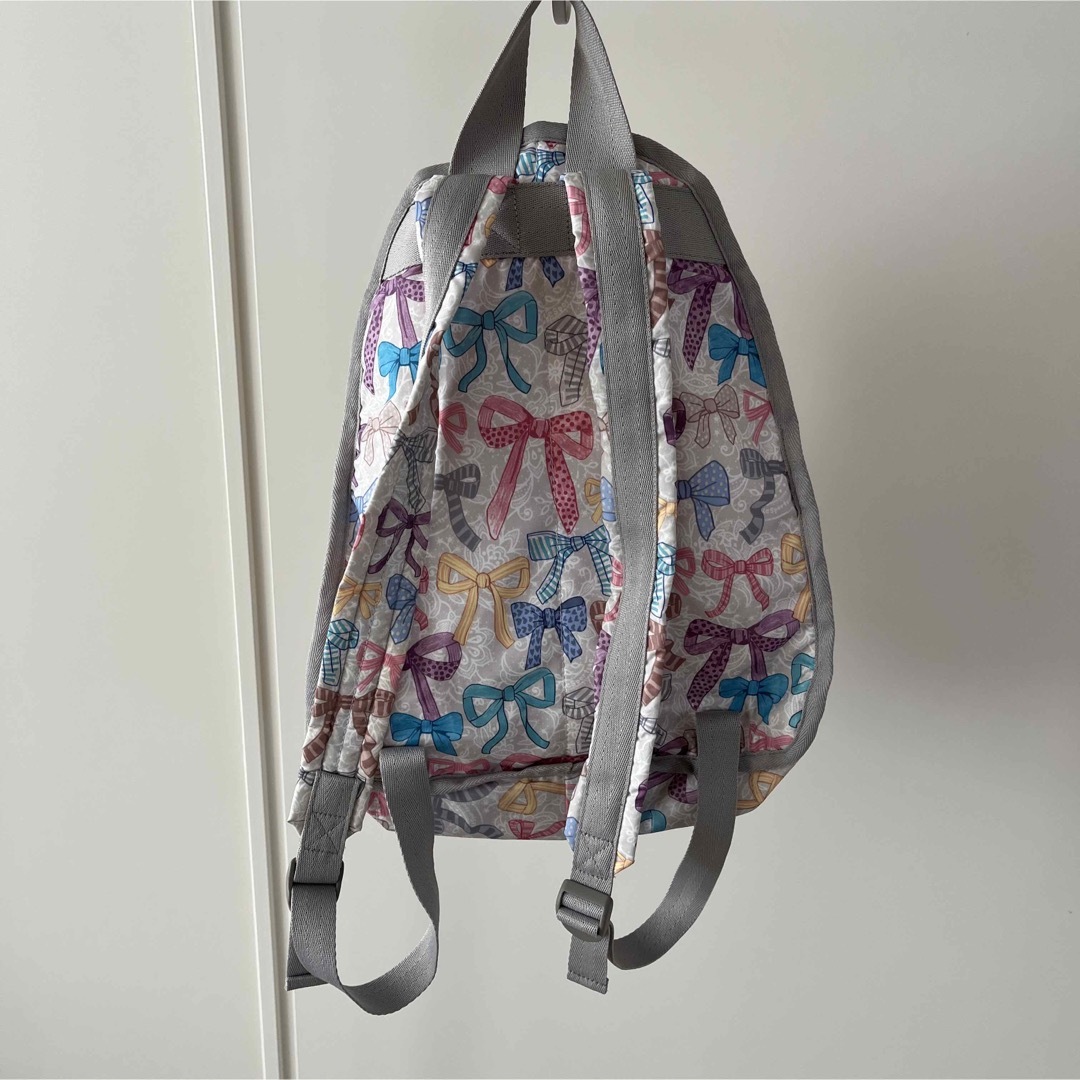 LeSportsac(レスポートサック)のリボンリュック キッズ/ベビー/マタニティのこども用バッグ(リュックサック)の商品写真