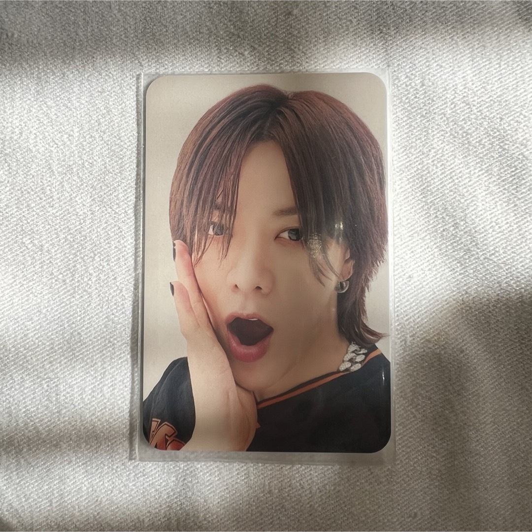 NCT(エヌシーティー)のgolden age ユウタ トレカ エンタメ/ホビーのCD(K-POP/アジア)の商品写真
