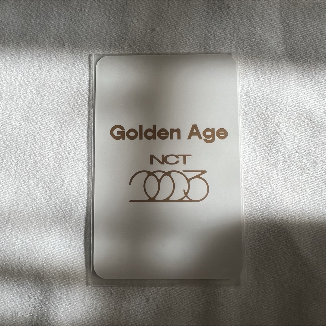 NCT(エヌシーティー)のgolden age ユウタ トレカ エンタメ/ホビーのCD(K-POP/アジア)の商品写真