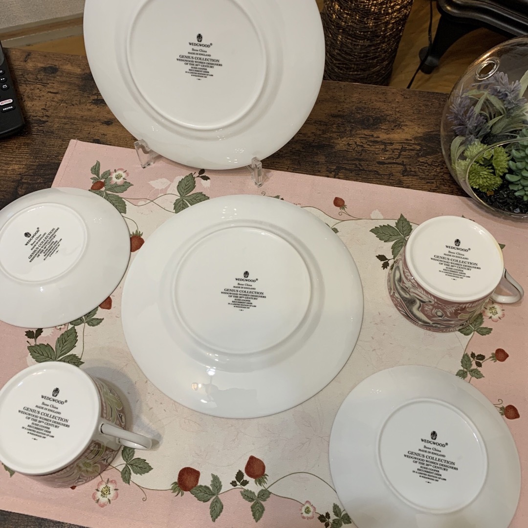 WEDGWOOD - 未使用 限定品 ウェッジウッド リカンベント ディア WEDGWOOD - 未使用 限定品 ウェッジウッド リカンベント ディア