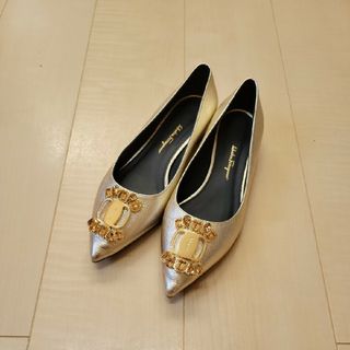 Salvatore Ferragamo - 期間限定お値下げ Ferragamo パンプス