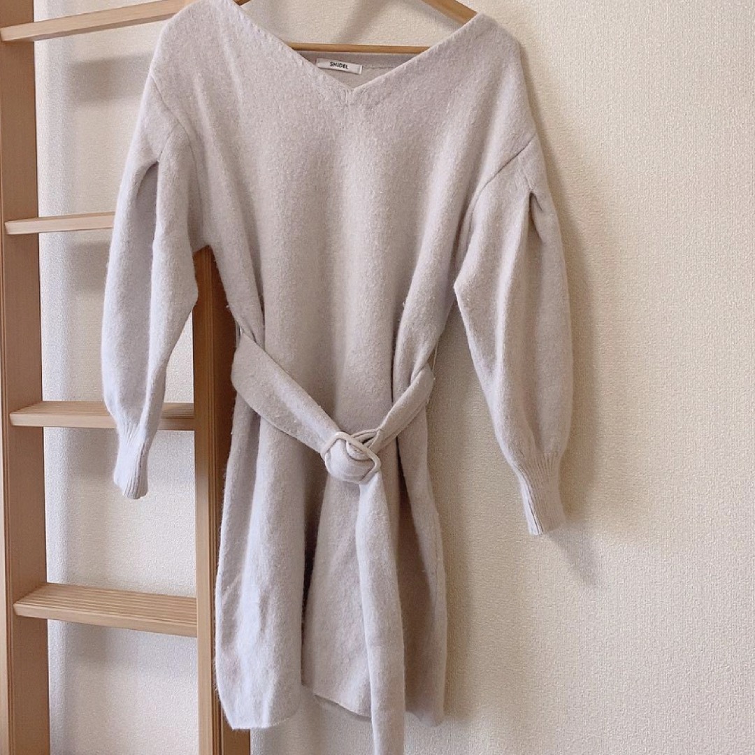 SNIDEL - SNIDEL ラクーンベルティッドニットワンピースの通販 SNIDEL - SNIDEL ラクーンベルティッドニットワンピースの通販