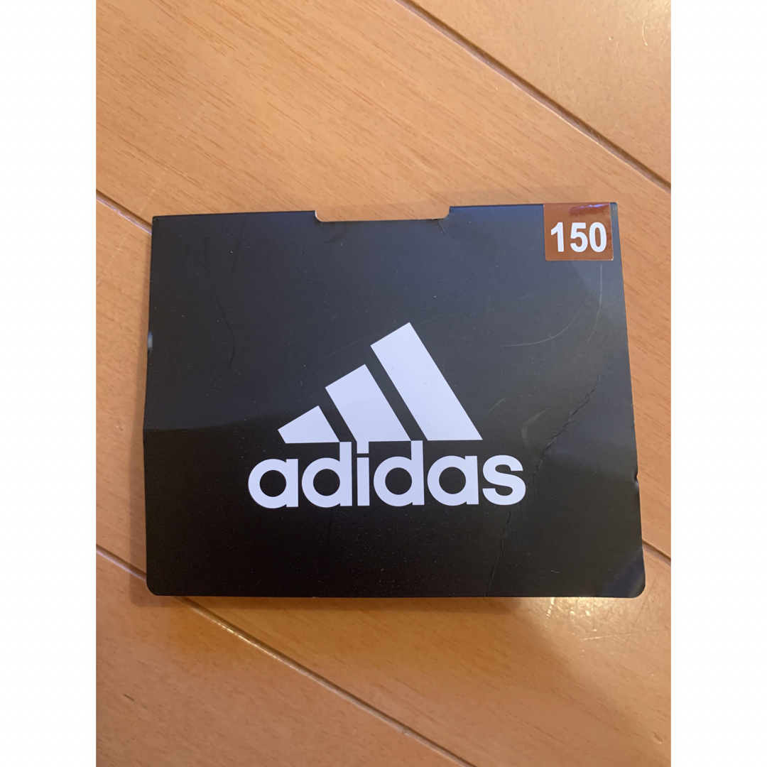 adidas(アディダス)の新品　未使用　⭐️ アディダス　ハーフトップ　下着　150 キッズ/ベビー/マタニティのキッズ服女の子用(90cm~)(下着)の商品写真