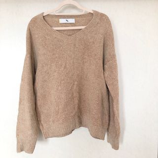 エヌナチュラルビューティーベーシック(N.Natural beauty basic)のN.naturalbeautybasic  アンゴラ混ニット　Vネック(ニット/セーター)