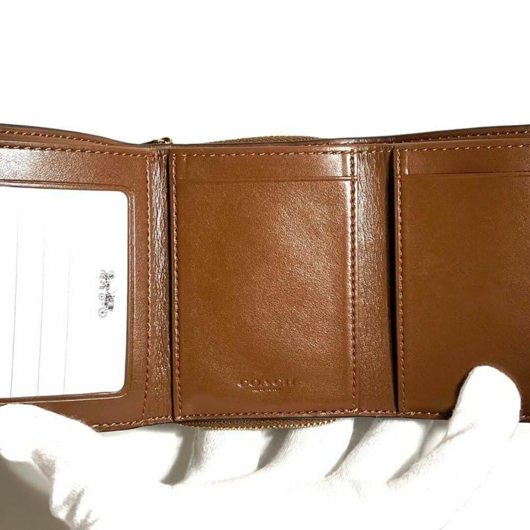 新品未使用❤️COACH 三つ折り財布 スモール トライフォールド ウォレット