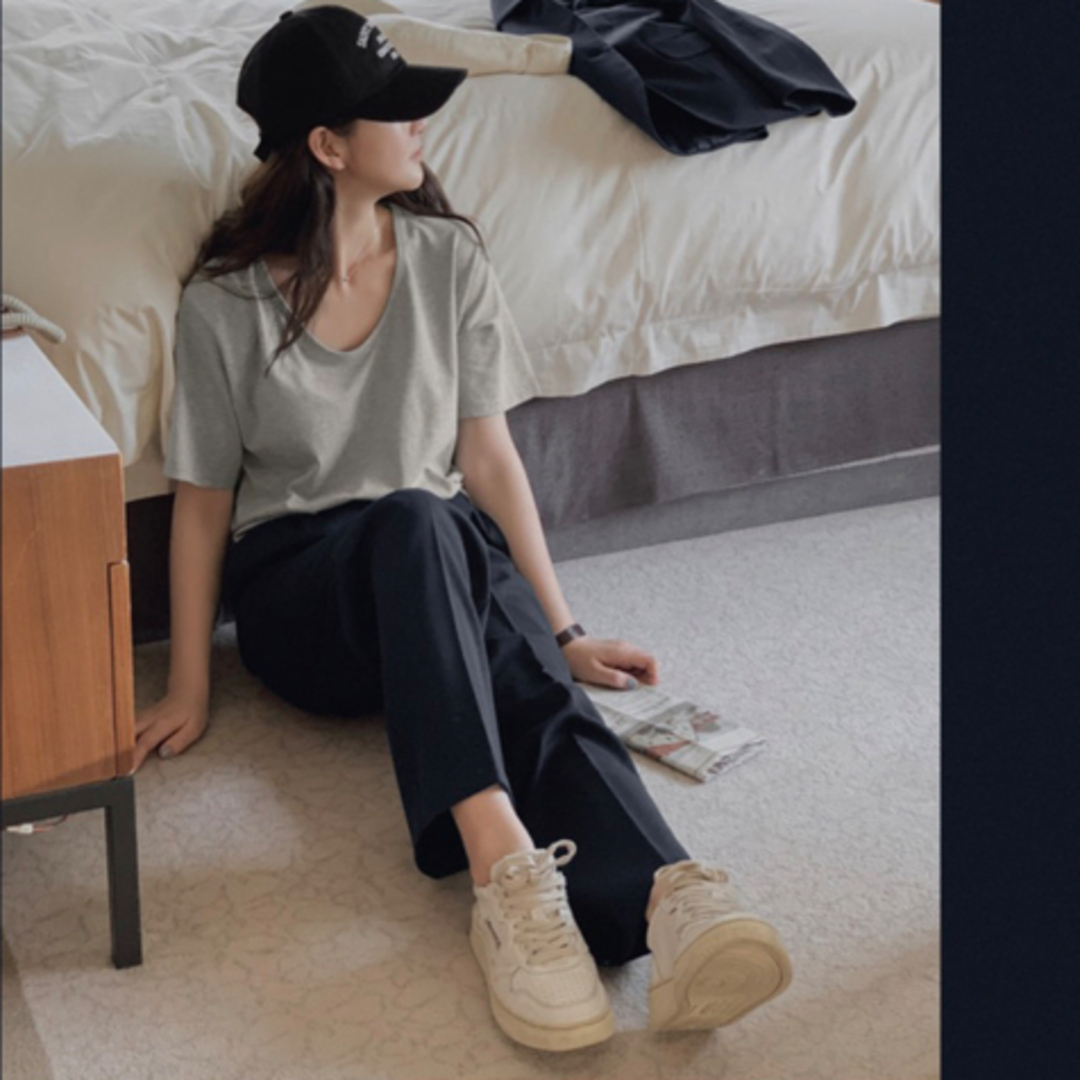 dholic(ディーホリック)の限定値下 laurenhi パンツ スラックス ストレート レディースのパンツ(カジュアルパンツ)の商品写真