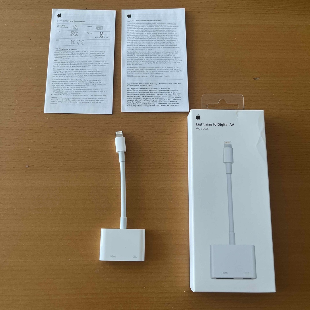 Apple(アップル)のAPPLE Lightning DigitaL AVアダプタ MD826AM/A スマホ/家電/カメラのスマホアクセサリー(その他)の商品写真