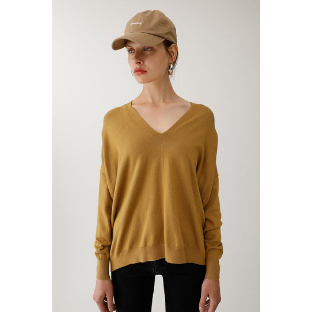 moussy(マウジー)のマウジー moussy DEEPVLOOSEKNITTOP レディースのトップス(ニット/セーター)の商品写真