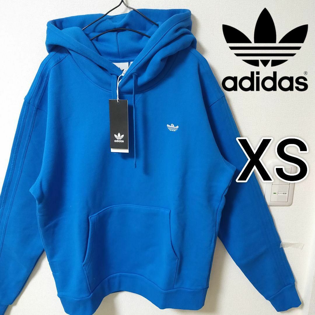 新品adidasパーカー