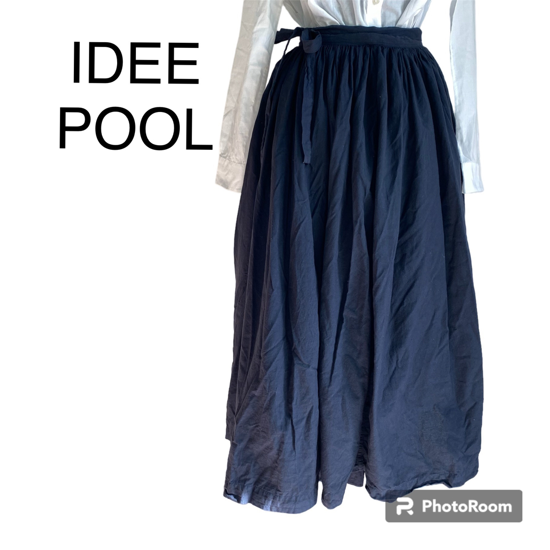 IDEE(イデー)の【IDEE POOL】巻きギャザー エプロン スカートネイビー レディースのスカート(ロングスカート)の商品写真