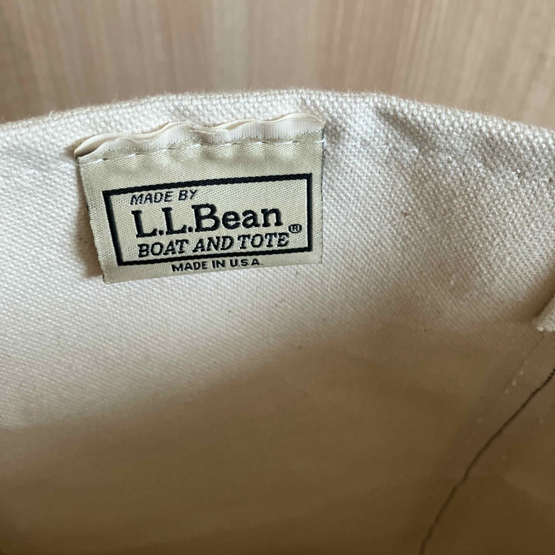 L.L.Bean(エルエルビーン)の美品 L.L.Bean エルエルビーン トートバッグ BOAT USA製 白　黒 レディースのバッグ(トートバッグ)の商品写真