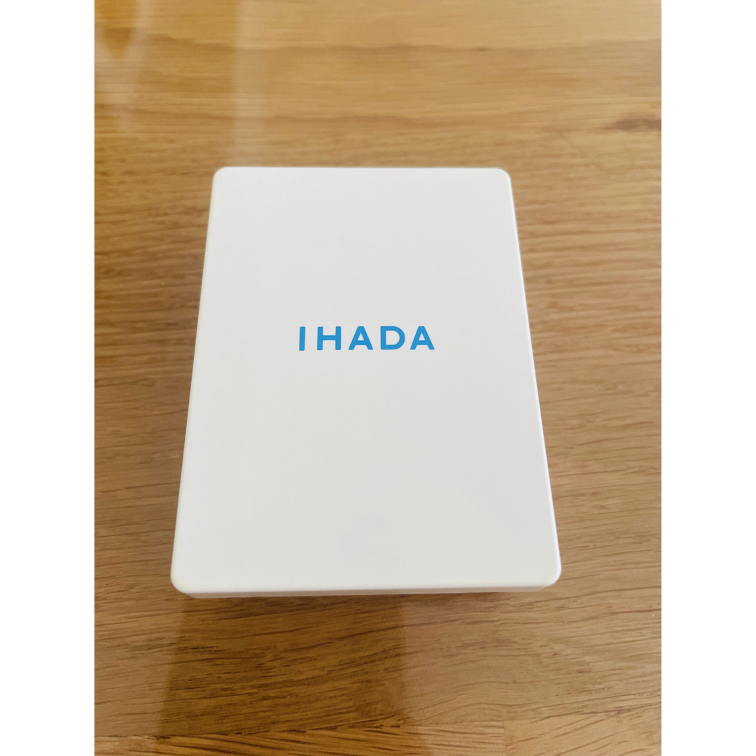 IHADA(イハダ)のIHADAパウダー コスメ/美容のベースメイク/化粧品(フェイスパウダー)の商品写真