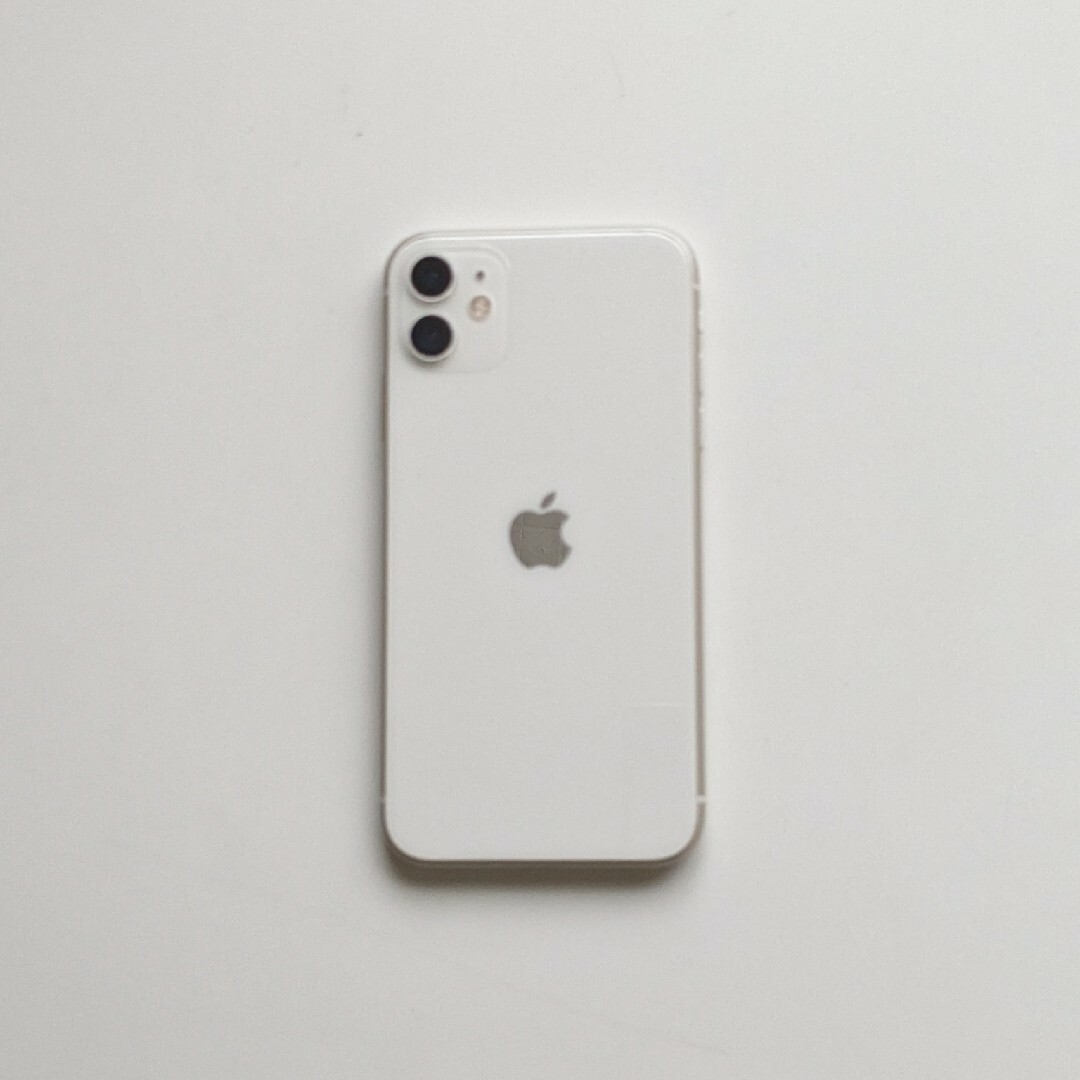 iPhone 11 ホワイト 64GB