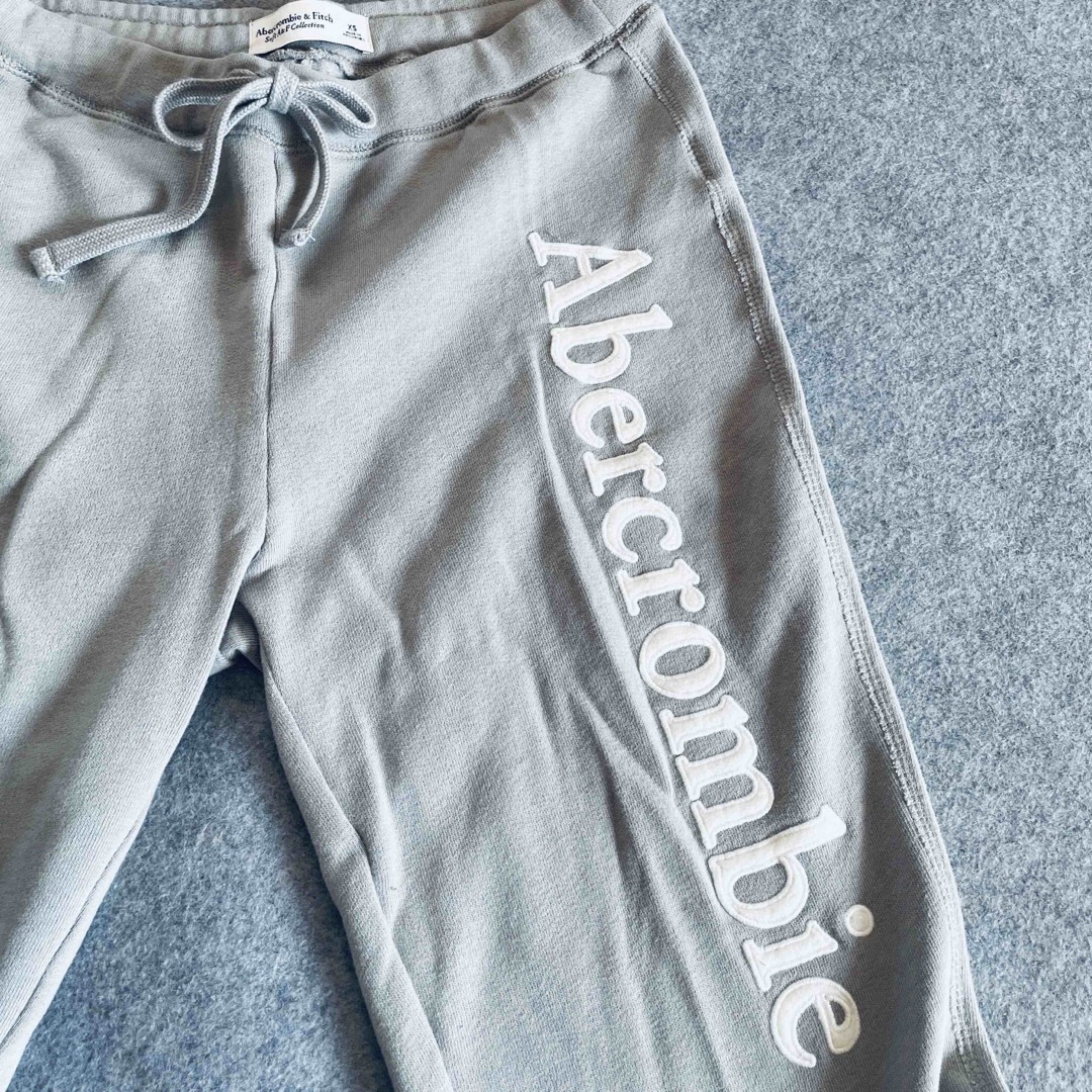 Abercrombie&Fitch(アバクロンビーアンドフィッチ)の【 Abercrombie & Fitch 】スエットセットアップ レディースのレディース その他(セット/コーデ)の商品写真