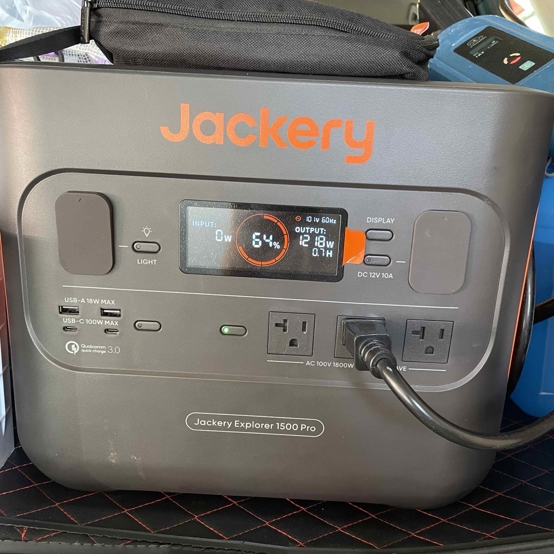 Jackery 1500 pro 中古品　充電時間2時間 スポーツ/アウトドアのアウトドア(その他)の商品写真