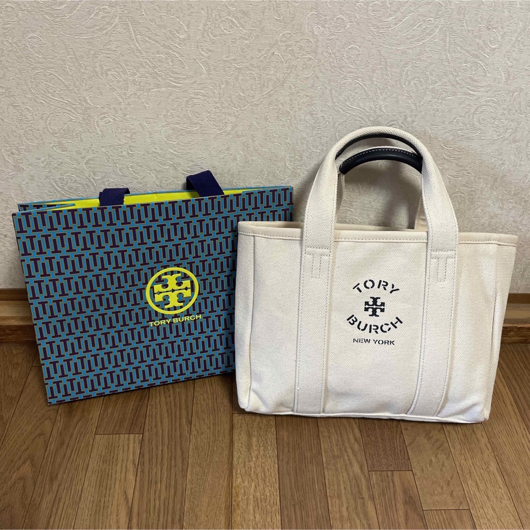 Tory Burch - トリーバーチ キャンバストートバッグ&ショッパー Tory Burch - トリーバーチ キャンバストートバッグ&ショッパー
