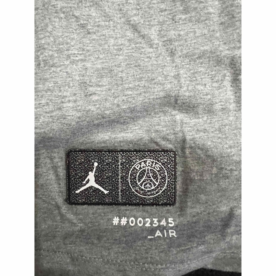 Jordan Brand（NIKE）(ジョーダン)のPSG×Jordan 国内未発売　Tシャツ メンズのトップス(Tシャツ/カットソー(半袖/袖なし))の商品写真