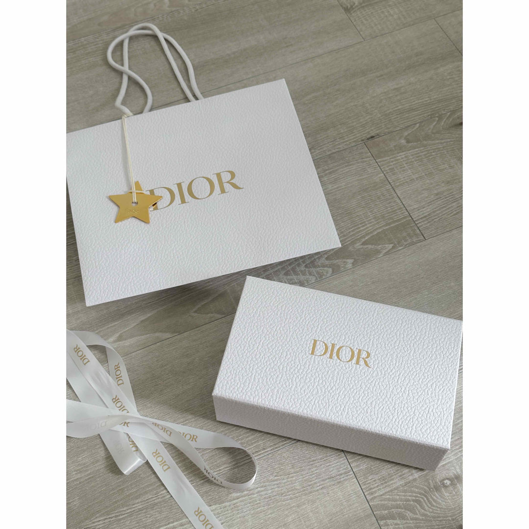 Dior ディオール dior ギフトボックス 空き箱 空箱 ショップ袋 一式   フリマアプリ ラクマ