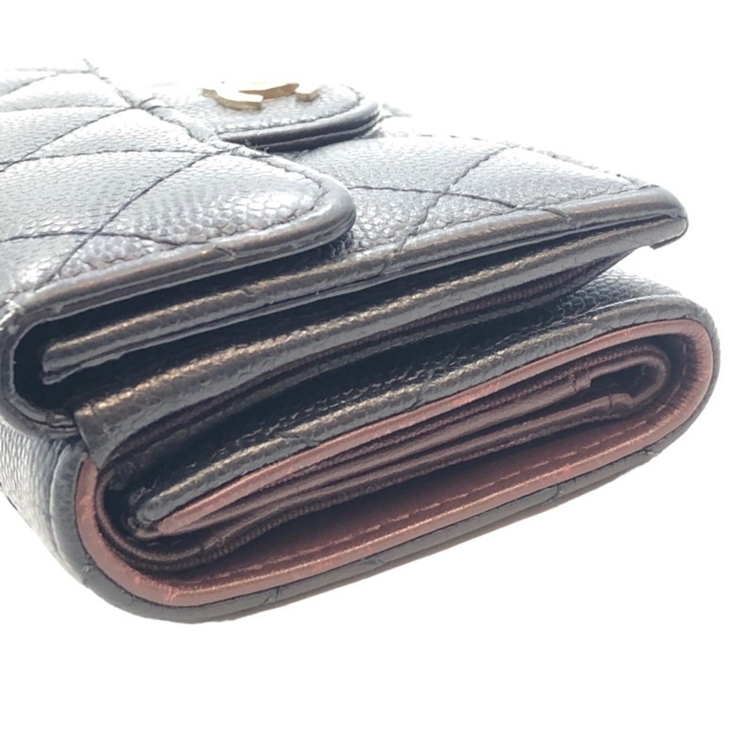 CHANEL(シャネル)の　シャネル CHANEL スモールフラップ ウォレット AP0230 ブラック ゴールド金具 キャビアスキン レディース 三つ折り財布 レディースのファッション小物(財布)の商品写真