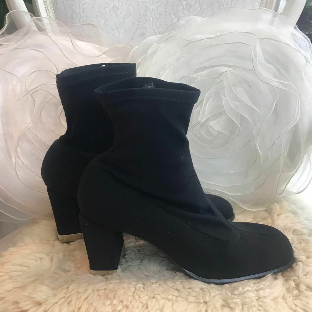 FENDI - ☆ほぼ未使用☆FENDI ソックスブーツ ショートブーツ 黒 約