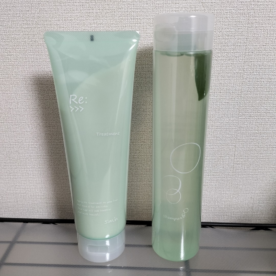 アジュバン リ シャンプー300ml トリートメント250gの通販 by トマト's