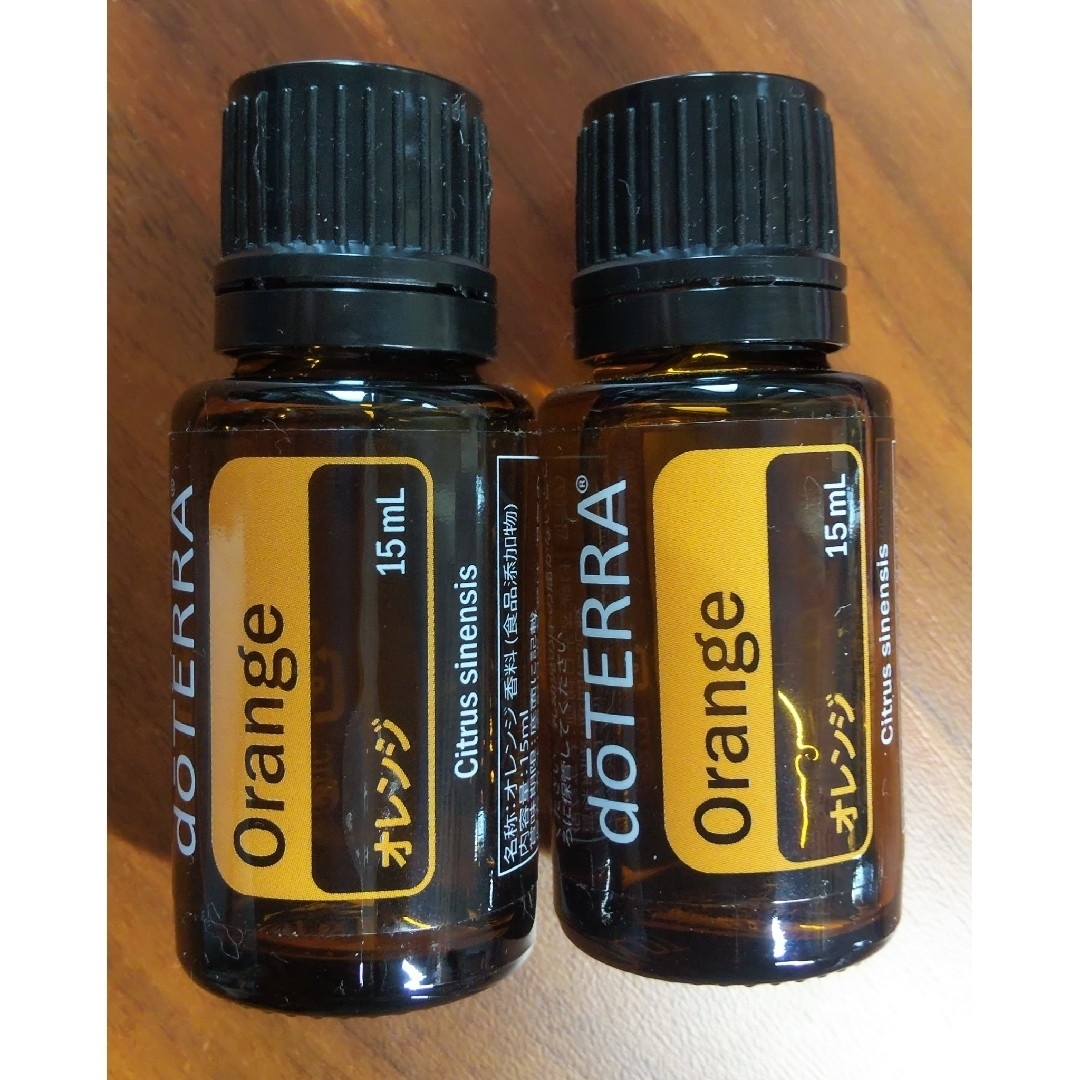 doTERRA(ドテラ)の★doTERRA ドテラ オレンジ 15ml×2本 新品未開封 コスメ/美容のリラクゼーション(エッセンシャルオイル（精油）)の商品写真