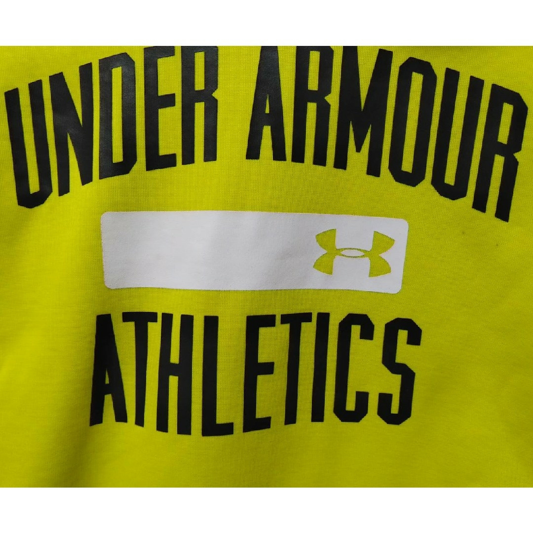 UNDER ARMOUR(アンダーアーマー)の【最終値下】UNDER ARMOUR ロゴパーカーYXL 裏起毛 アンダ－ア－マ メンズのトップス(パーカー)の商品写真