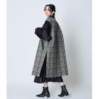 美品　ロイスクレヨンで人気ロングコートでした！