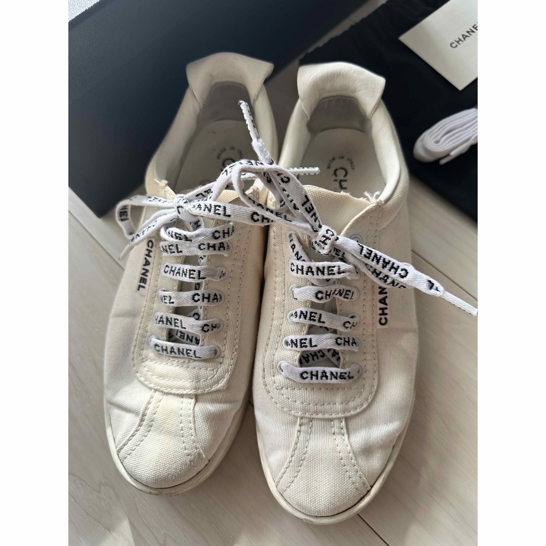 37サイズ】CHANEL♡ココマークキャンバススニーカー-