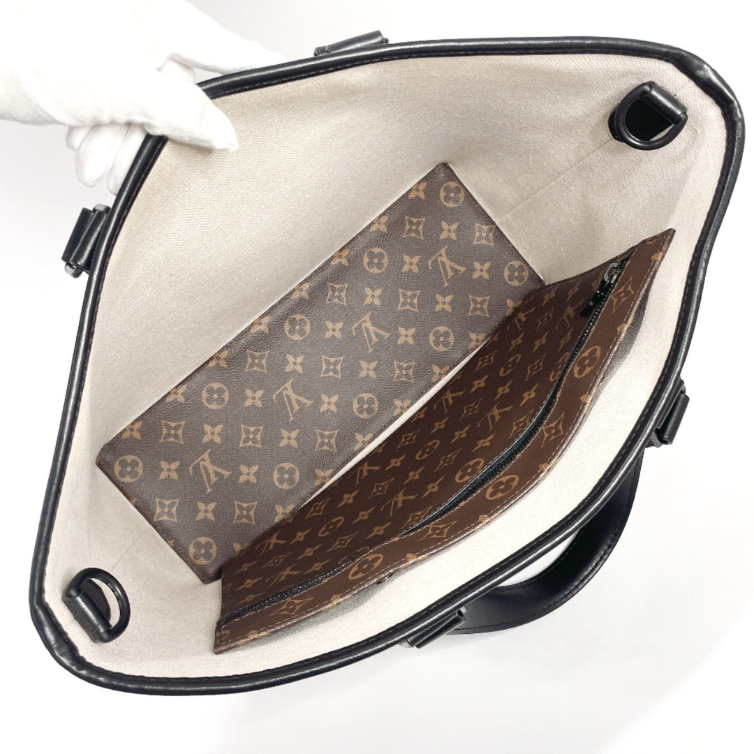 LOUIS VUITTON(ルイヴィトン)のルイヴィトン トートバッグ ウィークエンド トートPM 2WAY M4 メンズのバッグ(トートバッグ)の商品写真