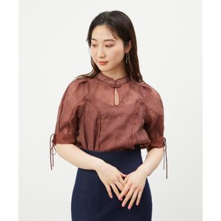 新品　タグ付き　オフショルダー　LilyBrown