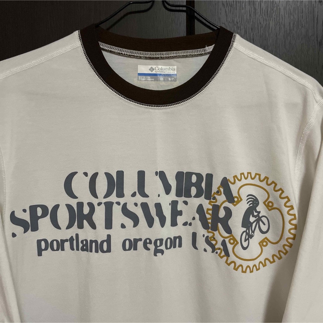 Columbia(コロンビア)のコロンビア　tシャツ　新品未使用♪ レディースのトップス(Tシャツ(半袖/袖なし))の商品写真