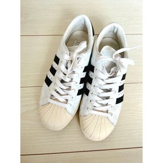 adidas(アディダス) ｘHYKE(ハイク)　スニーカー