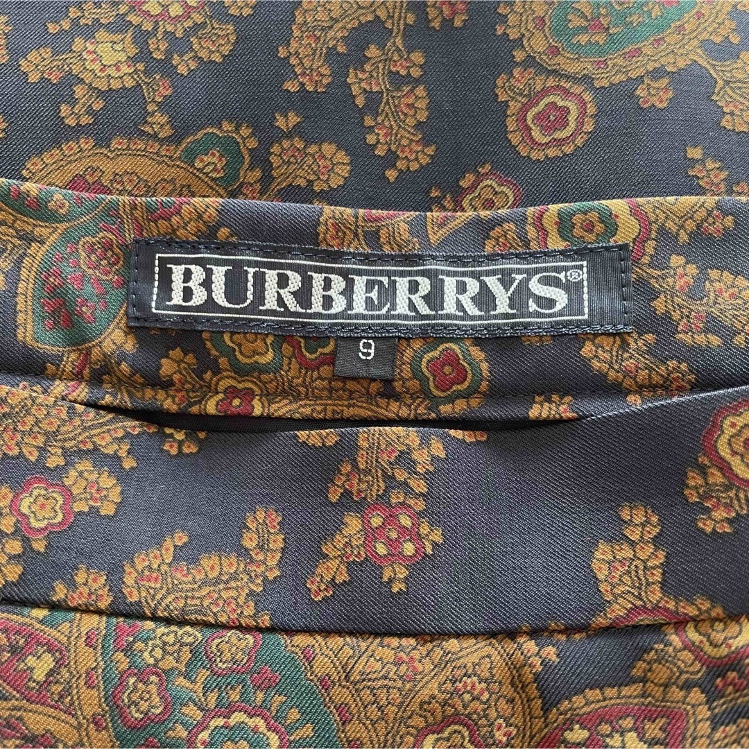 BURBERRY(バーバリー)の極美品ヴィンテージ『BURBERRY』 ペイズリー柄　プリーツスカート レディースのスカート(ロングスカート)の商品写真