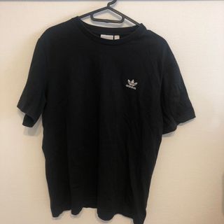 アディダス(adidas)のアディダス　Tシャツ(Tシャツ/カットソー(半袖/袖なし))