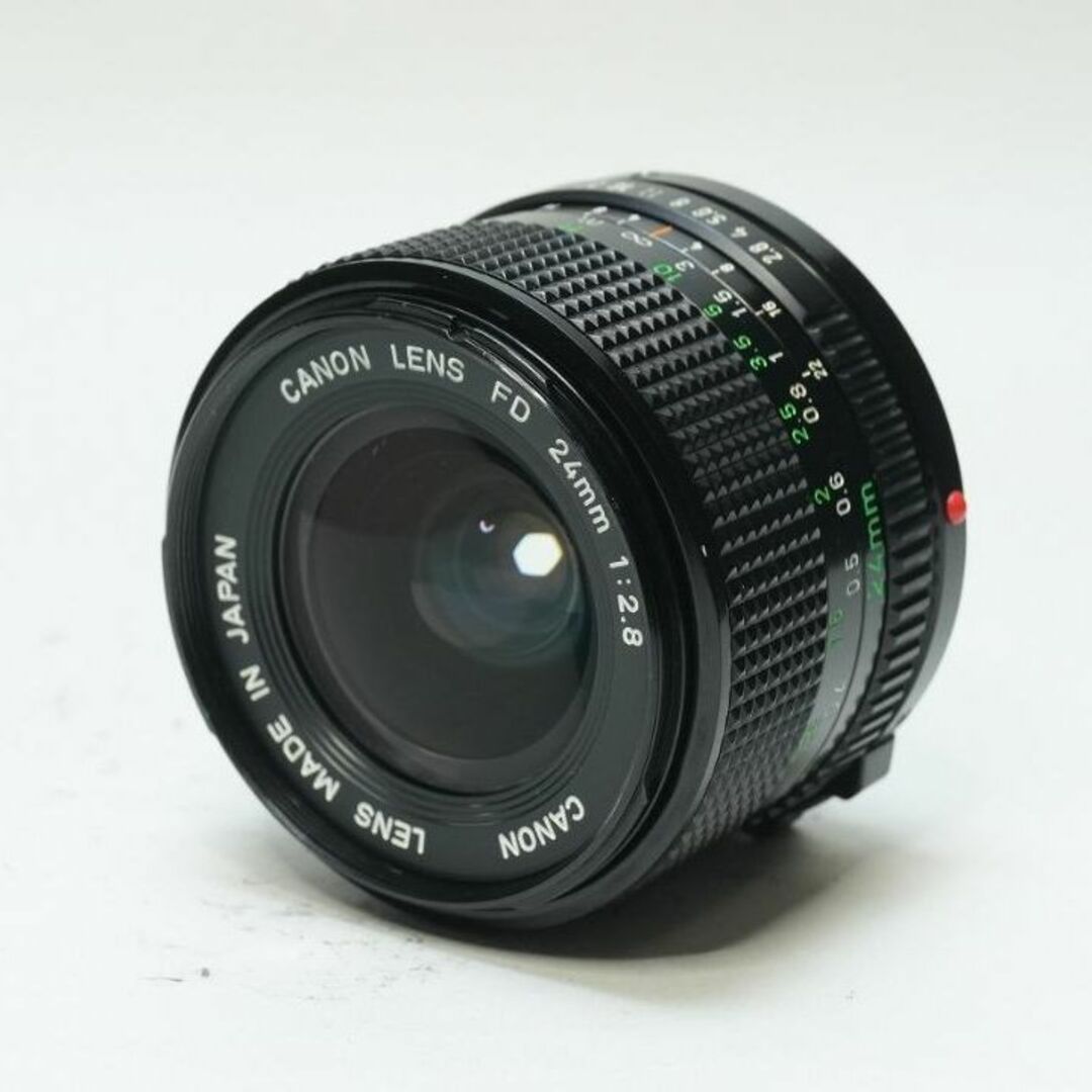 □ 広角 単焦点レンズ Canon New FD 24mm F2.8 □ 広角 単焦点レンズ Canon New FD 24mm F2.8