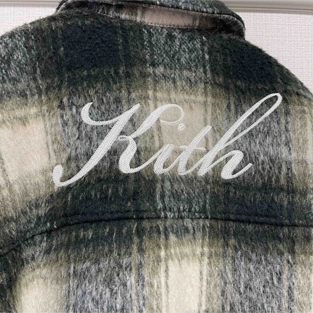 KITH(キス)のKITH W Fawn II Shacket グリーンXS 入手困難商品 レディースのジャケット/アウター(ノーカラージャケット)の商品写真