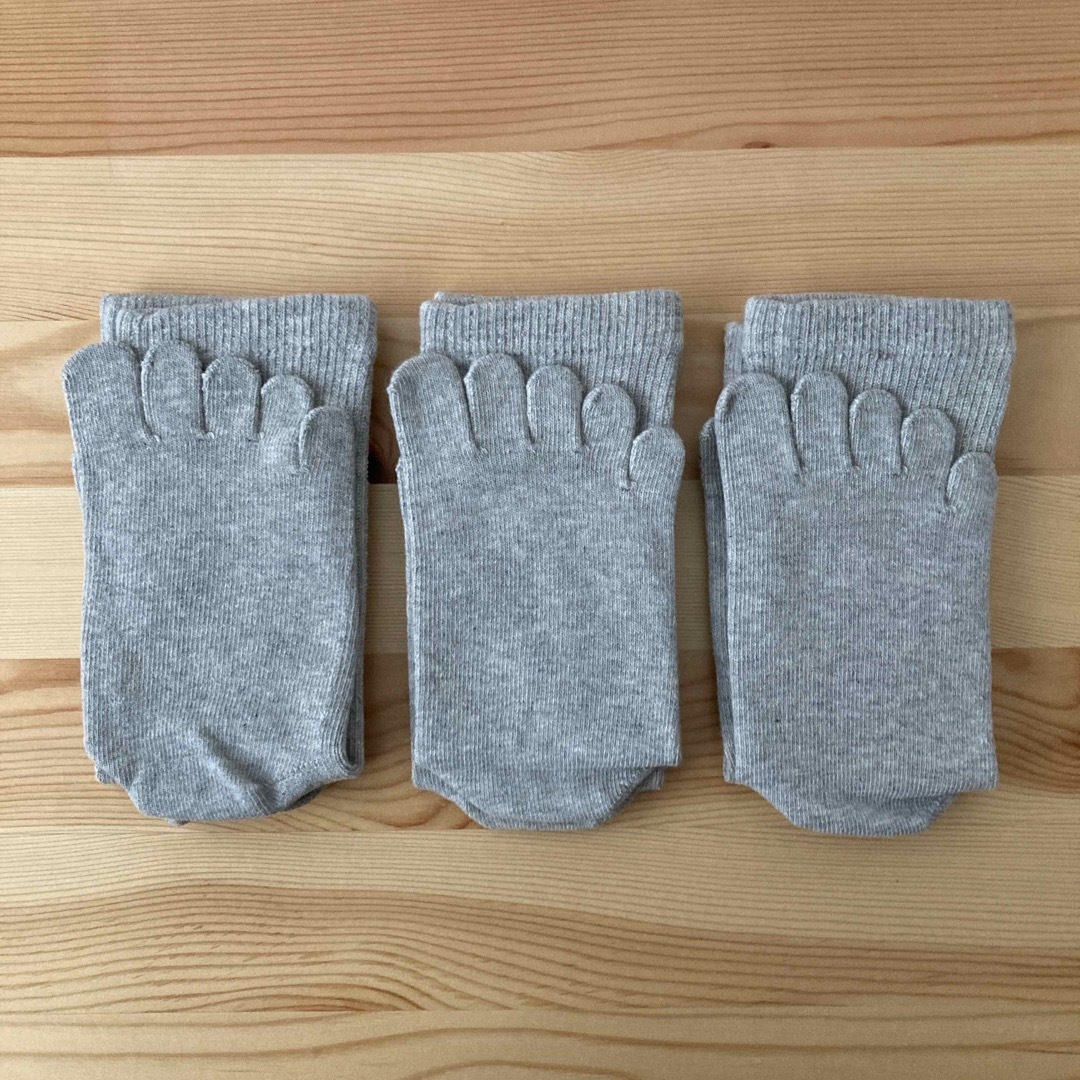 【新品】シルクとコットンでできた５本指靴下　3足セット　グレー杢　日本製