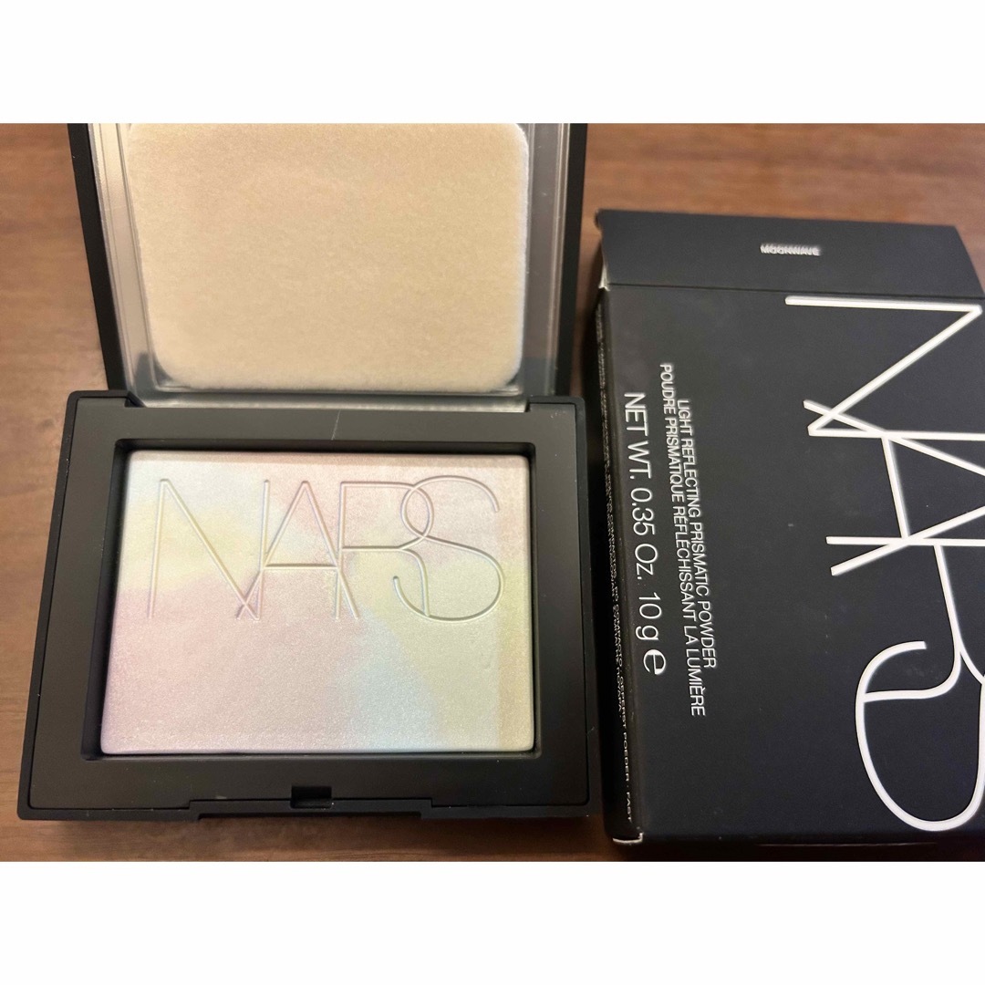 NARS(ナーズ)の匿名発送　NARS ナーズ　ライトリフレクティングプリズマティックパウダー コスメ/美容のベースメイク/化粧品(フェイスパウダー)の商品写真