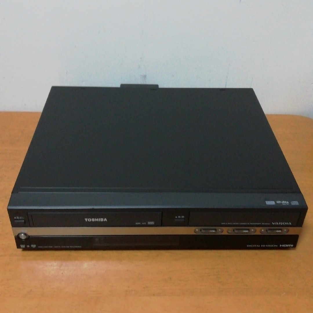 訳あり)TOSHIBA HDD/DVD/VHSレコーダー【RD-W301】-