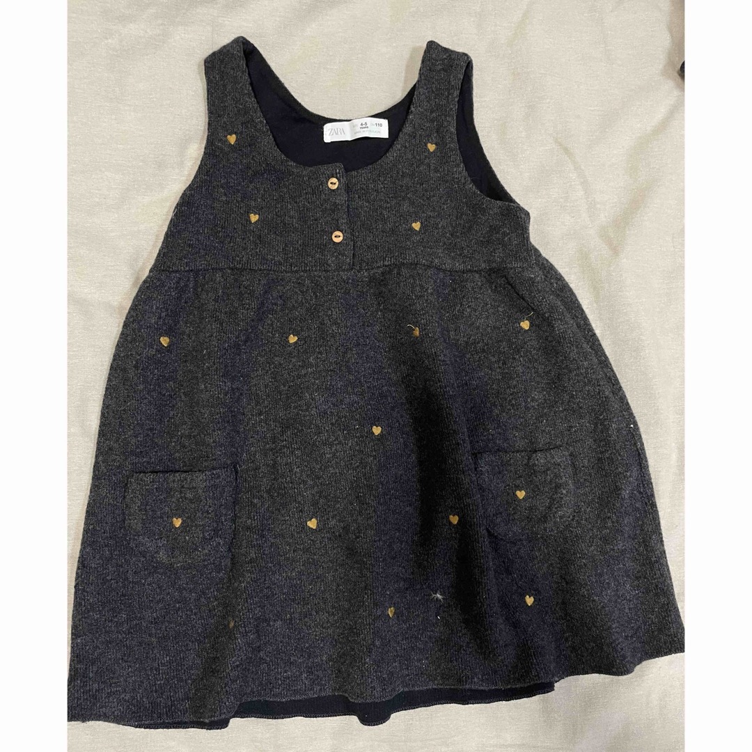 ZARA KIDS(ザラキッズ)のzarakids ハート刺繍　ニットワンピース キッズ/ベビー/マタニティのキッズ服女の子用(90cm~)(ワンピース)の商品写真