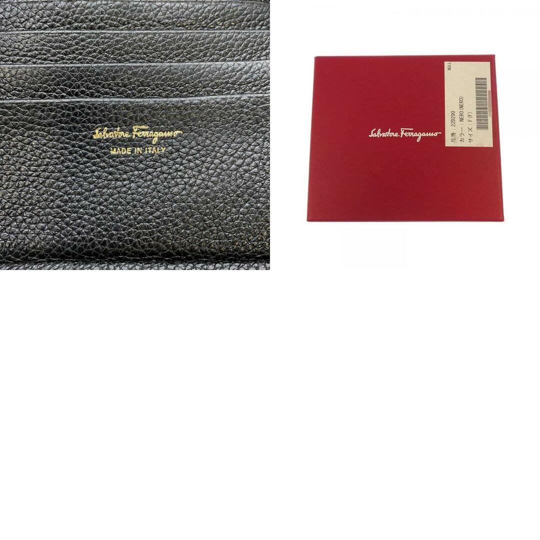 Ferragamo(フェラガモ)のサルヴァトーレ・フェラガモ 二つ折り財布 ガンチーニ レザー 22D290 Ferragamo 財布 コンパクトウォレット 黒 レディースのファッション小物(財布)の商品写真