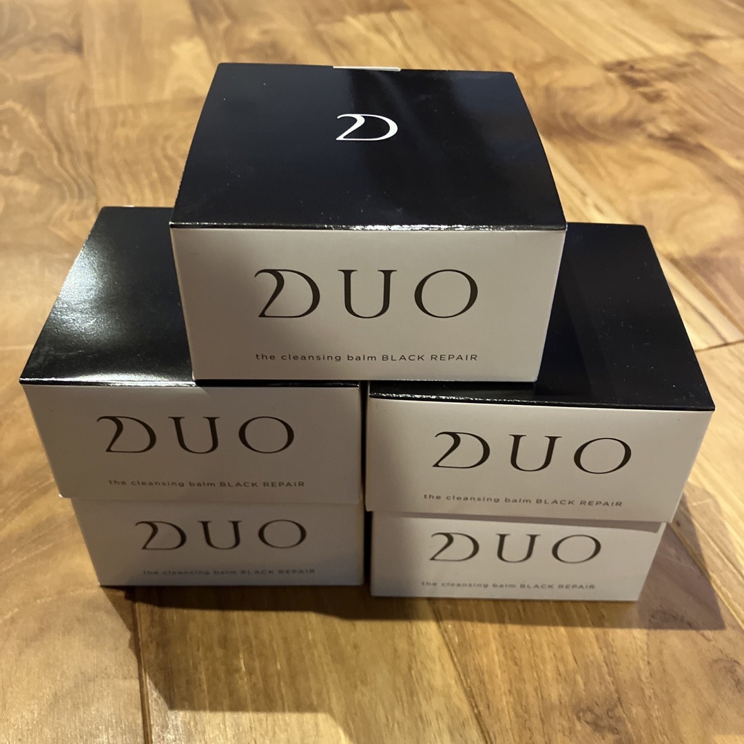 DUO(デュオ)の【5個セット】DUO クレンジングバーム ブラックリペア 90g コスメ/美容のスキンケア/基礎化粧品(クレンジング/メイク落とし)の商品写真