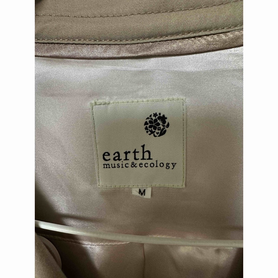 earth music & ecology(アースミュージックアンドエコロジー)のコート　春秋　タグ無し新品 レディースのジャケット/アウター(トレンチコート)の商品写真