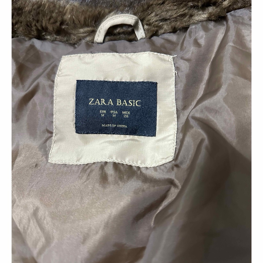 ZARA(ザラ)のzarabasic ザラベーシック ダウン アウター ベージュ  レディースのジャケット/アウター(ダウンジャケット)の商品写真